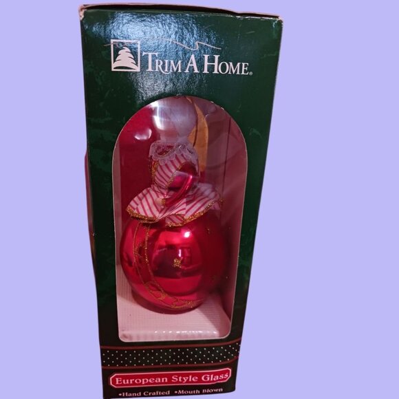 Trim A Home Vtg  European Mrs.Clause  Style Glass Ornament Red & White Doll "7" - Picture 6 of 8